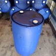 Sprzedam beczki plastikowe 200-litrowe na pomosty z dwoma korkami kolor niebieski-85zl za-szt. - ogłoszenia 1749589 | Zambrow.org