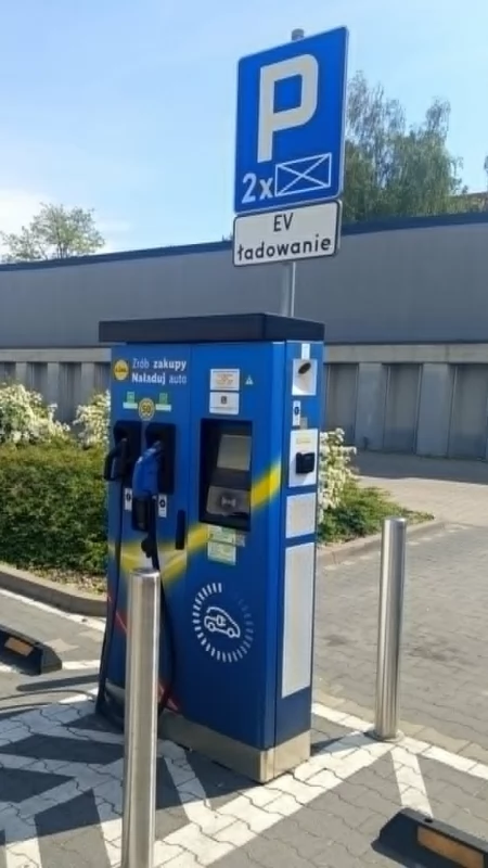 Elektromobilność w Sochaczewie - sprawdziliśmy aktualną mapę i dostępność stacji ładowania aut elektrycznych