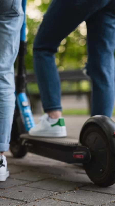 Hulajnoga elektryczna dla początkujących – jak wybrać bezpieczny model?