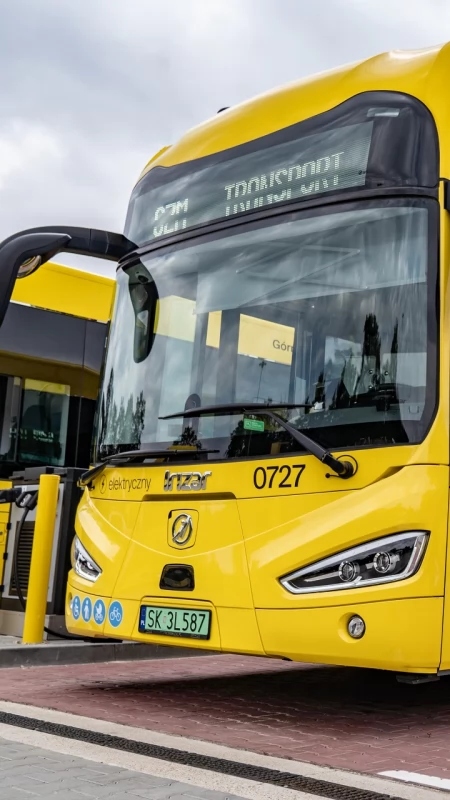 73 autobusy elektryczne dla GZM. Hiszpańskie Irizary zadebiutują w Katowicach
