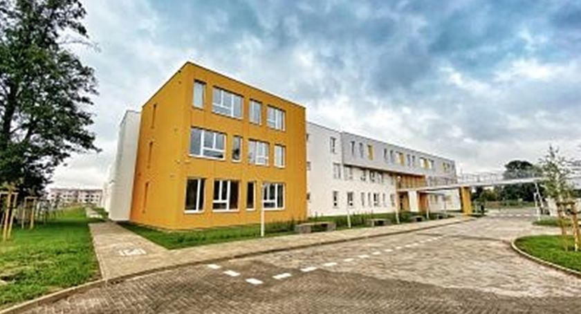 Rusza rekrutacja do podstawówki przy Ruskowym Brodzie