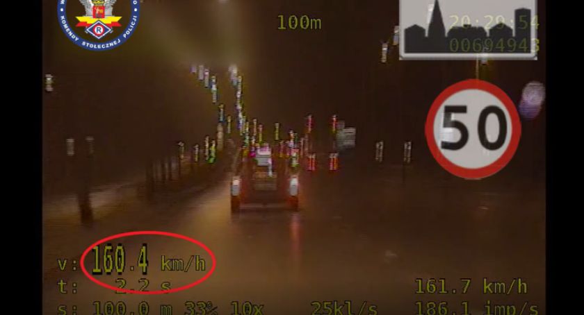Za szybko, bez uprawnień i autem niedopuszczonym do ruchu - rekordzista zatrzymany przez grupę SPEED