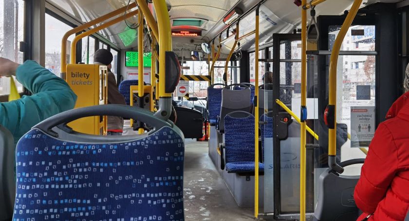 Od poniedziałku zmiany w komunikacji. Znowu zawieszenie linii szkolnych