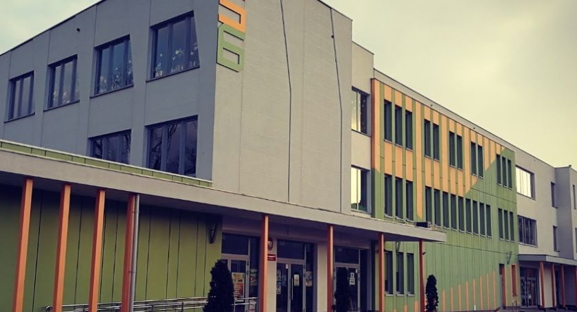 Od września rusza filia SP 356 w wynajętym budynku
