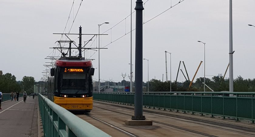 Linia 2 na krótszej trasie przez niemal miesiąc