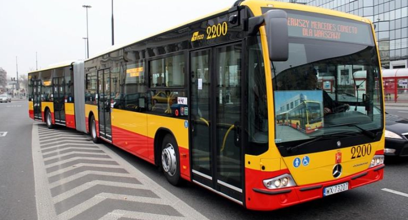 Radni chcą zmian w komunikacji - dzieci za darmo od września, pociągiem z biletem ZTM. Co jeszcze?