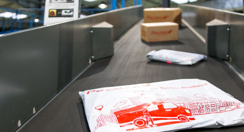 Dwie nowe placówki, paczki w soboty – poczta przed świętami