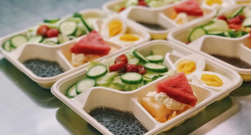 Catering dietetyczny na warszawskiej Białołęce – wygoda i jakość w jednym