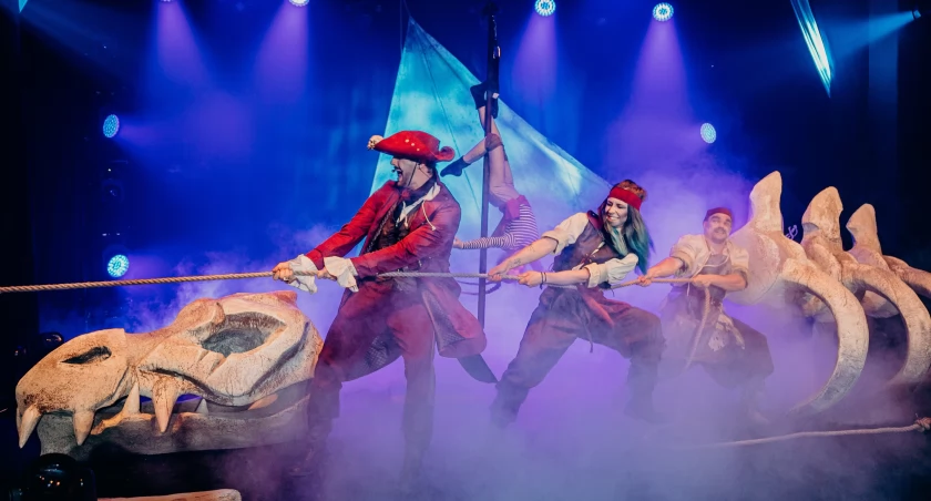 Z tatą w teatrze - pomysł na wspólny czas nie tylko z okazji Dnia Ojca