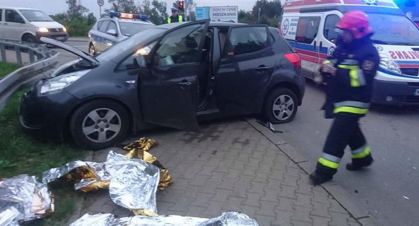 Wypadek na Płochocińskiej - zdjęcia straży ku przestrodze