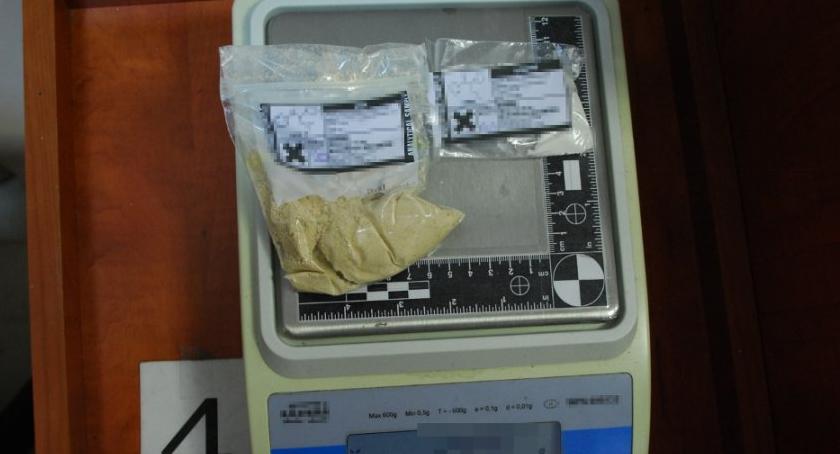 1,3 kg dopalaczy zabezpieczone na Białołęce