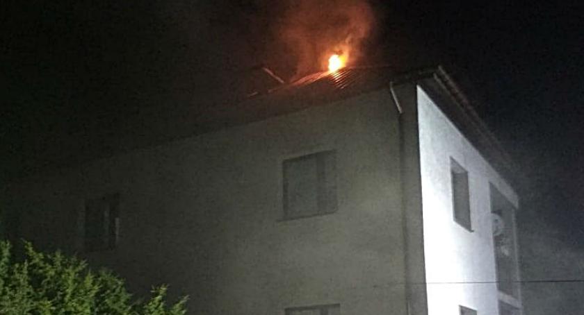 Pożar domu przy ul. Tetmajera [ZDJĘCIA straży]