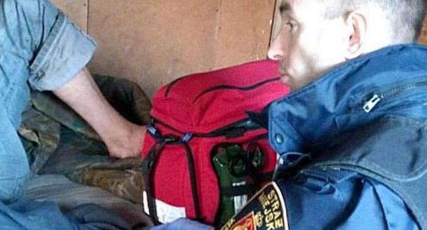 Rodzina sprzedała mieszkanie kiedy był w szpitalu. Chory na raka koczował w komórce