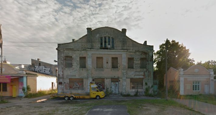 Zabytkowy budynek przy Modlińskiej przeznaczony na cele społeczne