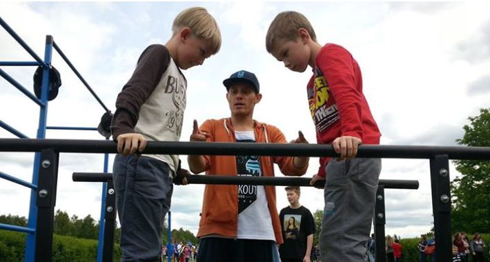 Na Białołęce powstały parki do uprawiania street workoutu