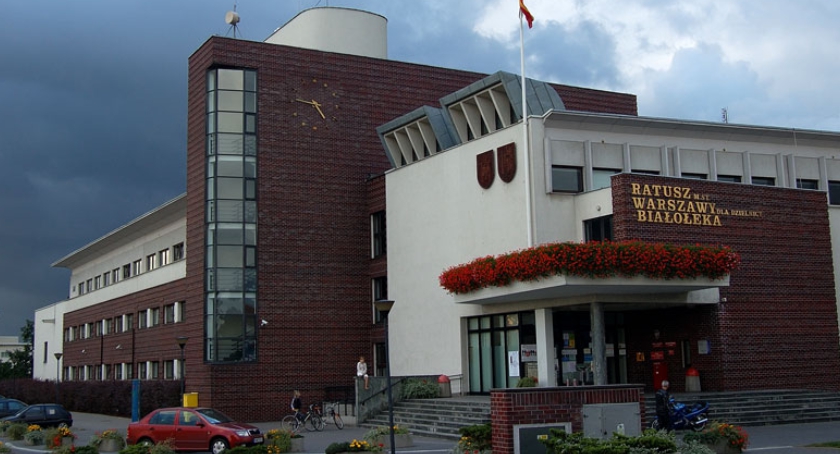 Komisja „Rewizyjna”