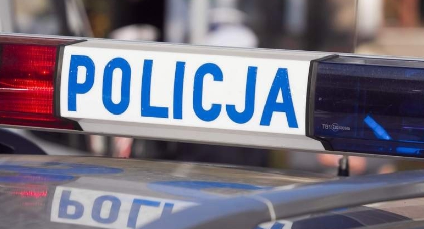 Śmieciarka potrąciła kobietę z dzieckiem na ulicy Pasłęckiej