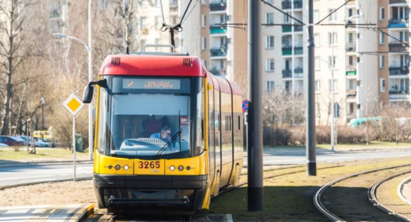 Tramwaje 2 i 17 wracają na Tarchomin Kościelny