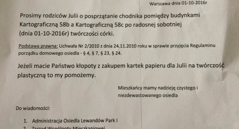 Rysujemy kredą chodniki -  szybka akcja mieszkańców