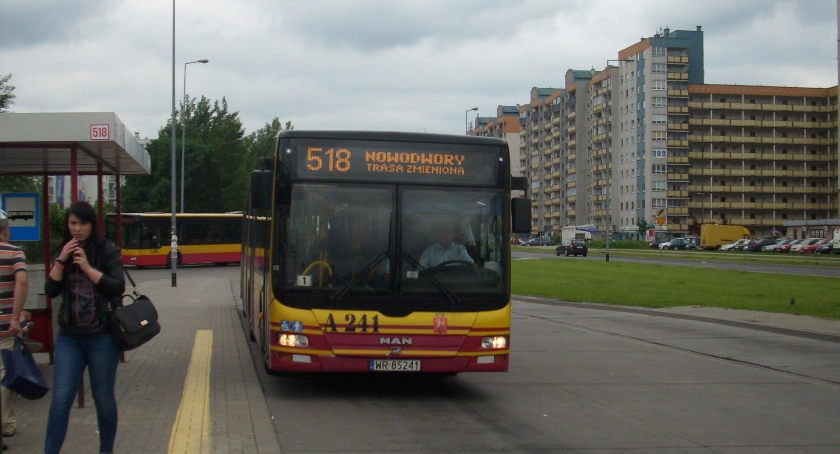 Żerań: przesiądą się z autobusów w samochody?