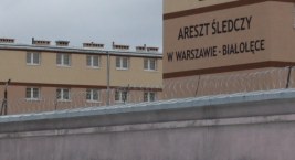 Protest przed aresztem śledczym Warszawa Białołęka. Zrobiło się gorąco