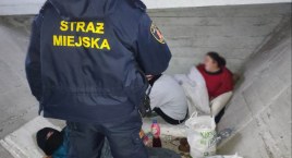 Mieszkaniem była wiata na ul. Myśliborskiej. SM pomogła ciężarnej