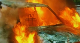 Auto zapaliło się na ul. Modlińskiej