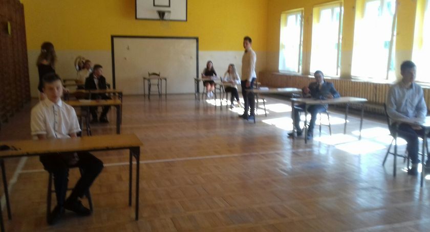 Egzamin ósmoklasistów w pełnej odsłonie