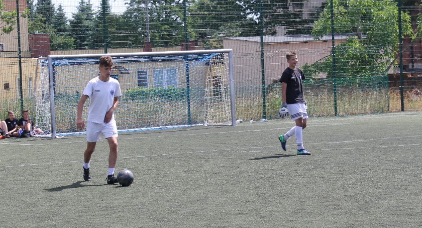 Turniej dla młodych amatorów futbolu