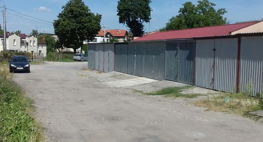 Problem z garażami