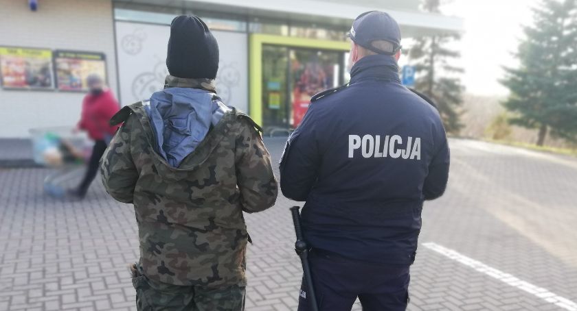 Policja w sklepach. Sprawdzają...