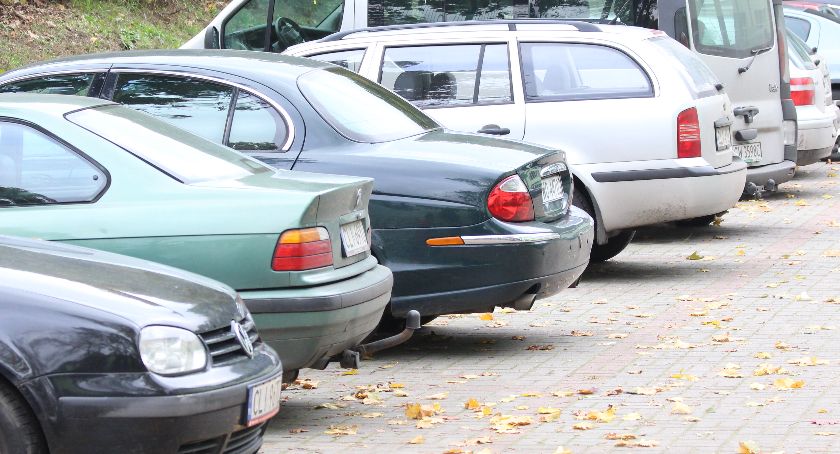 Z parkingu do prokuratora