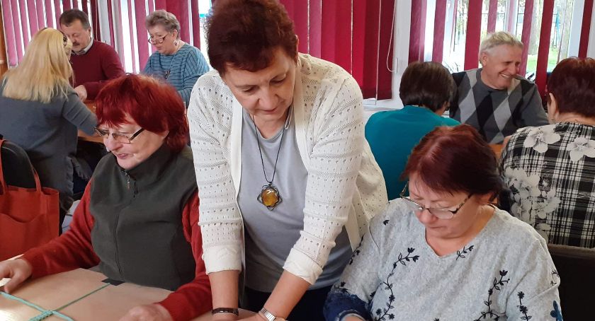Powstaną kluby seniora w gminie Książki