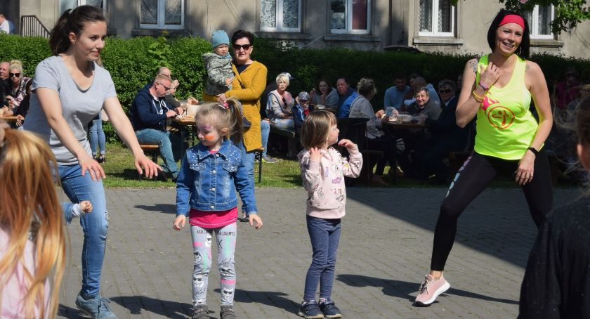 Udany festyn w Pluskowęsach