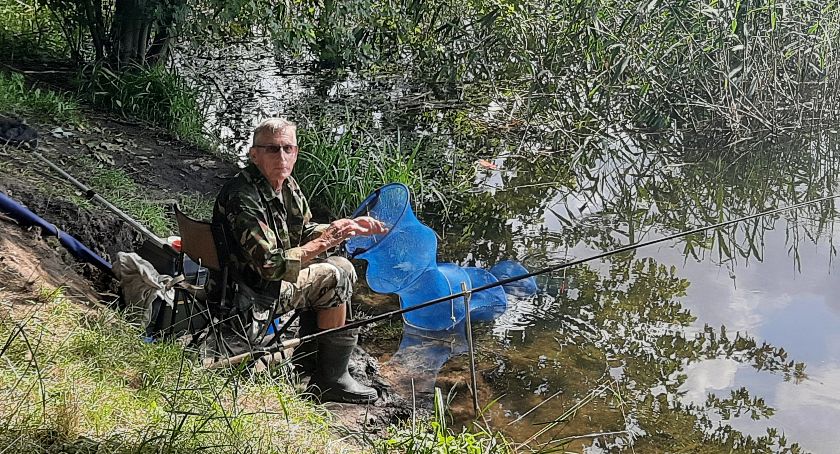 Wszystkie ryby wracają do jeziora
