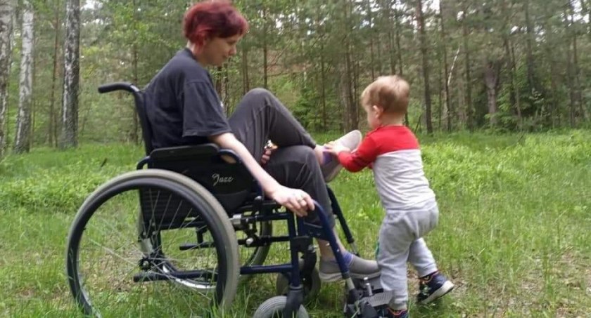 Karolina prosi o Twój 1 procent