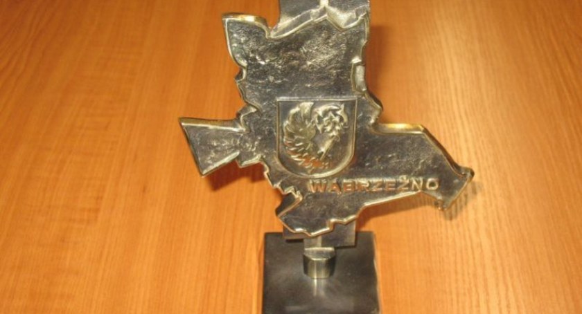 Statuetki Burmistrza czekają
