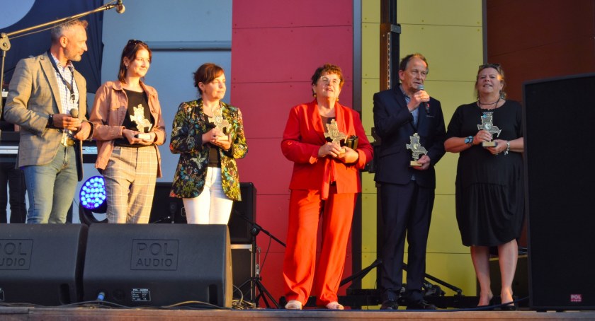 Oni dostali statuetki burmistrza