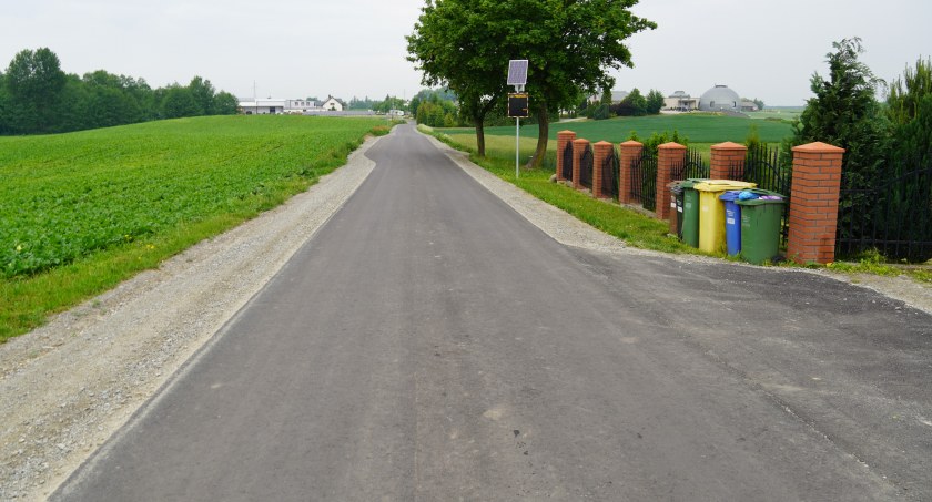 Droga w Płąchawach przebudowana