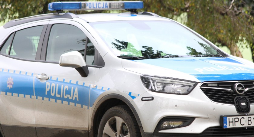 Na widok policji skręcił w las. Dalej było tylko gorzej