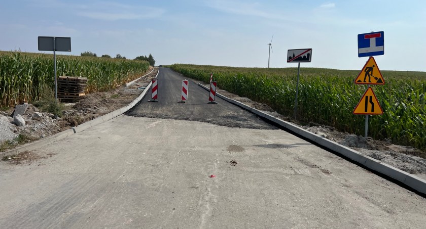 Nowa droga w Bartoszewicach
