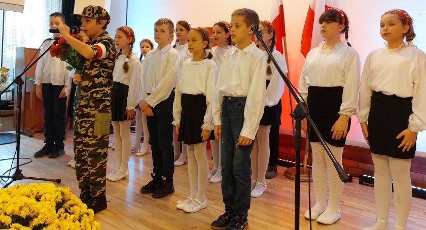 Patriotyzm radośnie wyśpiewany
