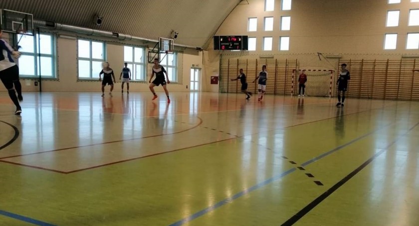 Futgolowa liga ruszyła