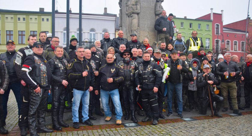 Motocyklowe pożegnanie starego roku
