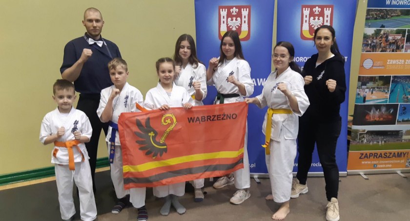 6 zawodników i 6 medali