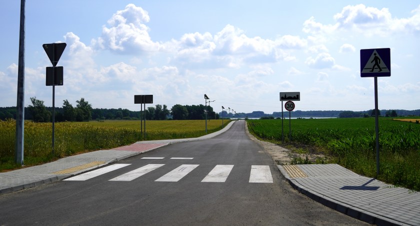 Nad Wieczno nową drogą