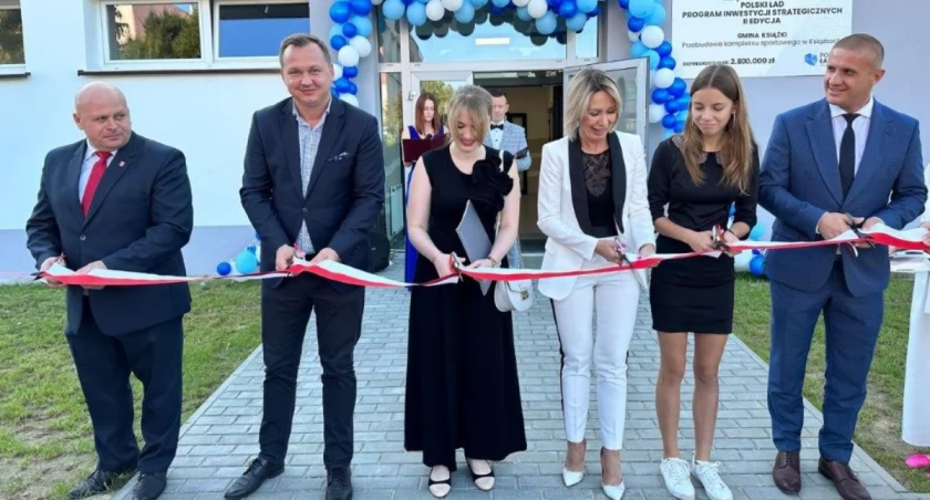 Wielkie otwarcie  kompleksu sportowego w Książkach [zdjęcia]