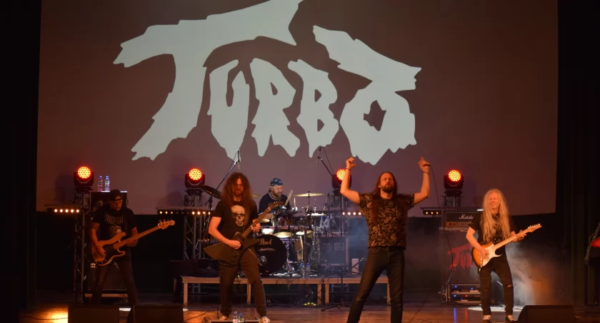 Heavy metalowe rockowisko rozgrzało publiczność