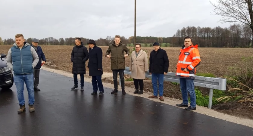 Konsekwentnie inwestują w drogi