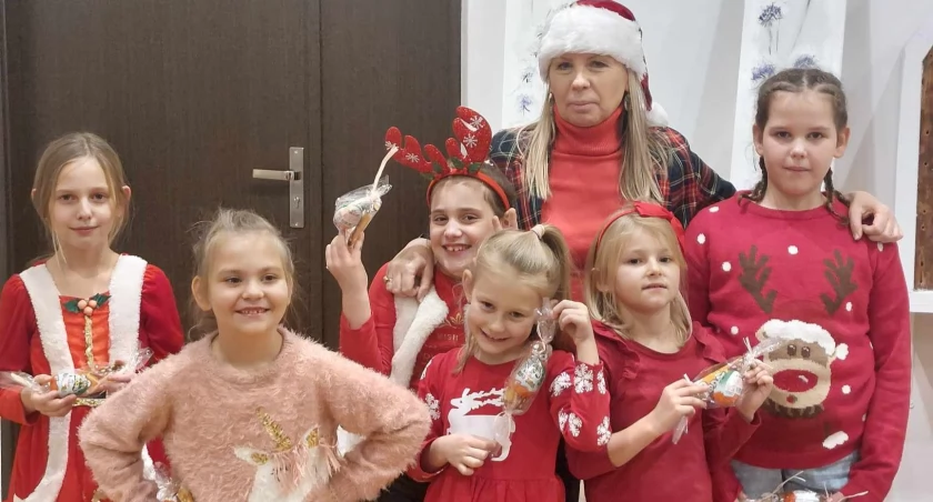 Twórcze skrzaty w świątecznym zapale [zdjęcia]